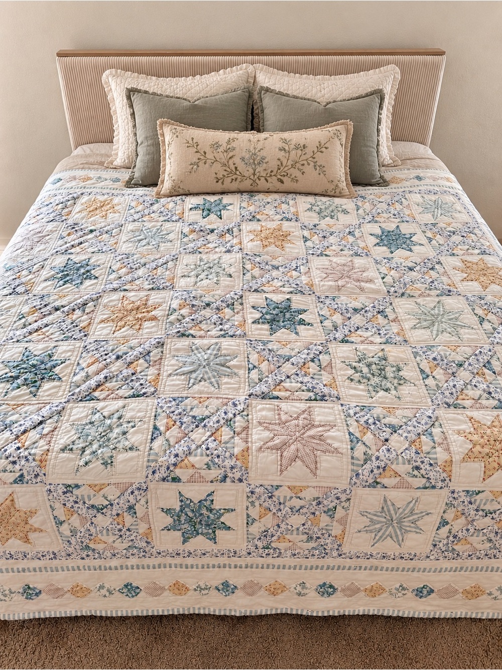 Vintage Handmade Star Quilt Blue & Cream Floral Patchwork Cottage Farmhouse-King